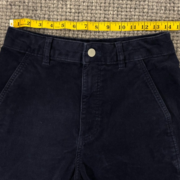 Everlane - The Utility Barrel Pant - Navy Corduroy - Size 6 - Picture 9 of 15
